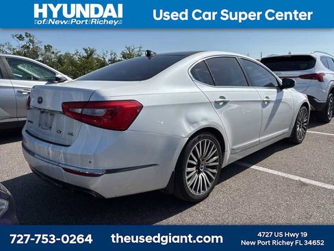 Used 2014 Kia Cadenza Limited image 3