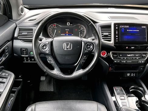 Used 2020 Honda Ridgeline RTL-E image 11