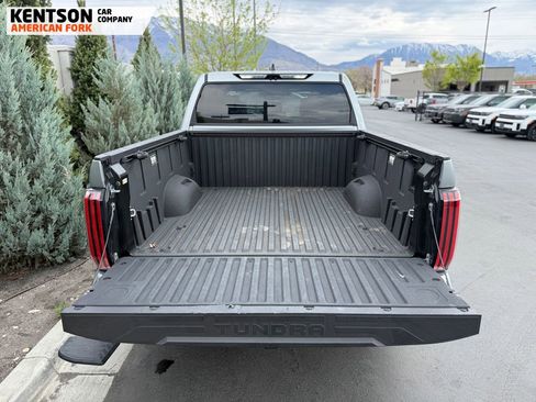 Used 2025 Toyota Tundra Platinum AWD/4WD image 41