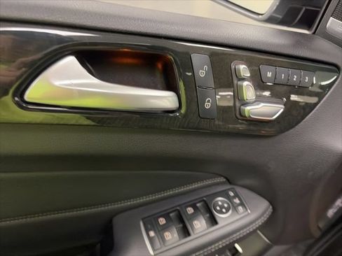 Used 2017 Mercedes-Benz GLE 350 4MATIC image 17