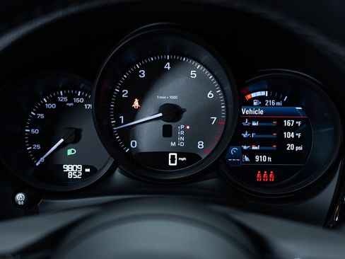 Used 2022 Porsche Macan S image 23