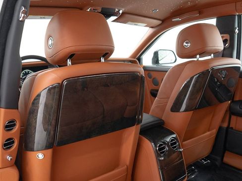 Certified 2018 Rolls-Royce Phantom Sedan image 21