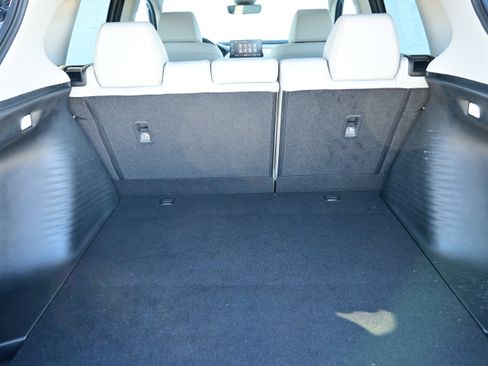 Used 2023 Honda HR-V EX-L image 12