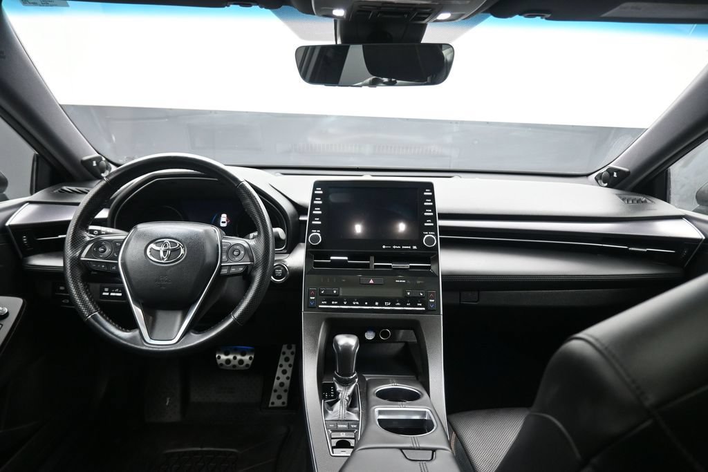 Used 2020 Toyota Avalon Touring w/ Advanced Safety Package FWD image 41
