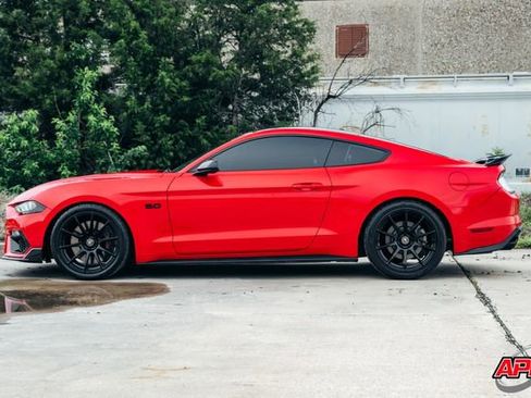 Used 2019 Ford Mustang GT w/ Black Accent Package RWD image 45