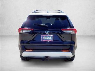 Used 2019 Toyota RAV4 Adventure video 3