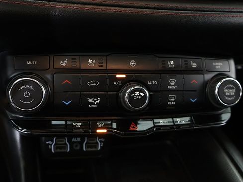 Used 2022 Dodge Durango R/T w/ Blacktop Package image 59