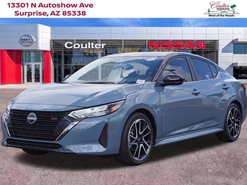 Certified 2025 Nissan Sentra SR w/ SR Premium Package FWD image 1