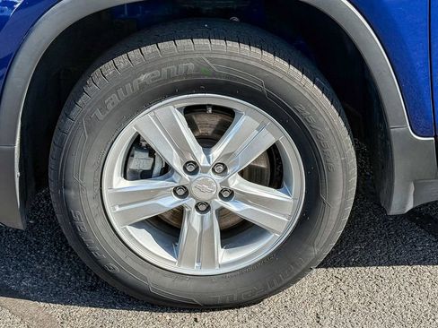 Used 2017 Chevrolet Trax LS AWD/4WD image 11