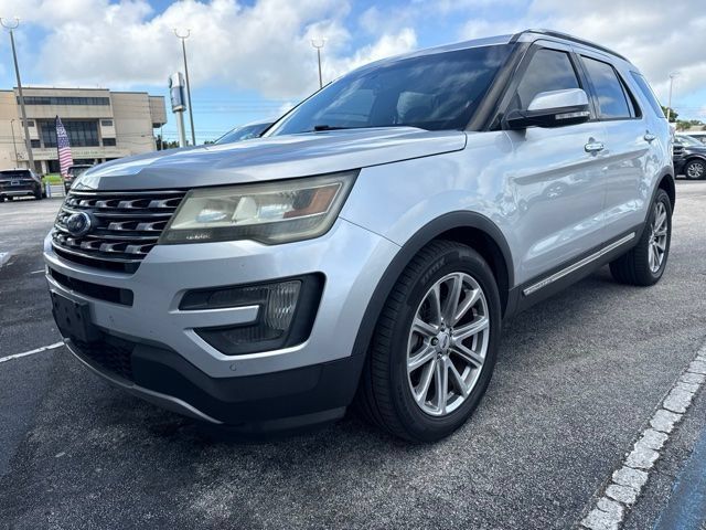 Used 2016 Ford Explorer Limited FWD image 2