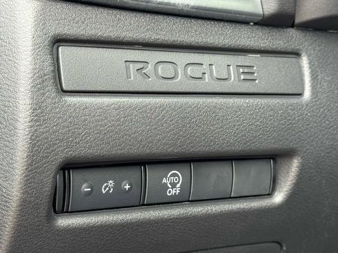 Used 2026 Nissan Rogue S image 20
