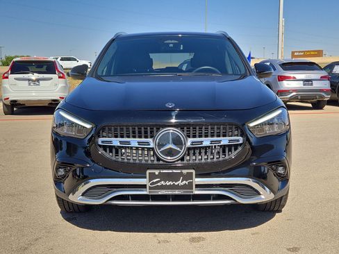 Used 2025 Mercedes-Benz GLA 250 4MATIC image 10