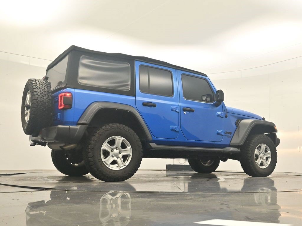 Used 2021 Jeep Wrangler Unlimited Sport AWD/4WD image 29