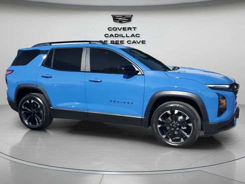 Used 2025 Chevrolet Equinox RS w/ Safety and Technology Package image 12