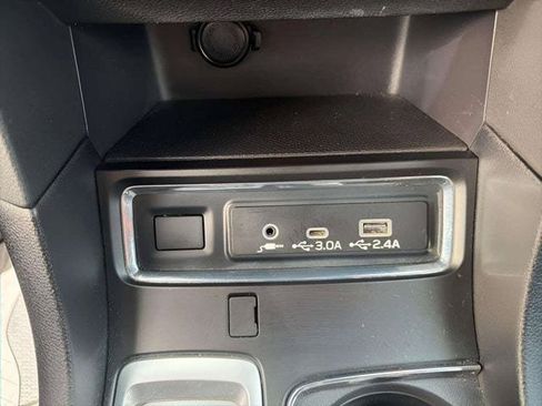 Certified 2025 Subaru Ascent Premium AWD/4WD image 14