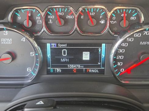 Used 2019 Chevrolet Suburban LT AWD/4WD image 22