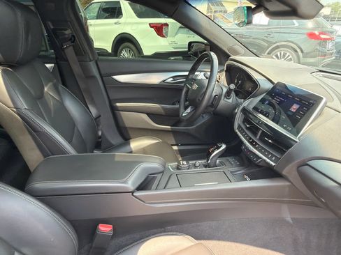 Used 2023 Cadillac CT5 Luxury w/ Sun And Sound Package RWD image 9