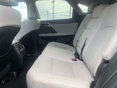 Certified 2022 Lexus RX 350 FWD w/ Premium Package image 32