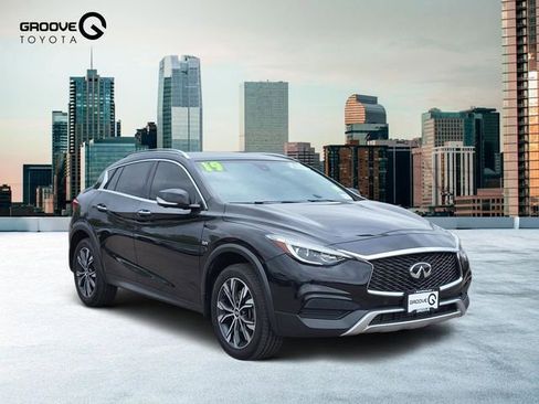 Used 2019 INFINITI QX30 AWD w/ Navigation Package image 8