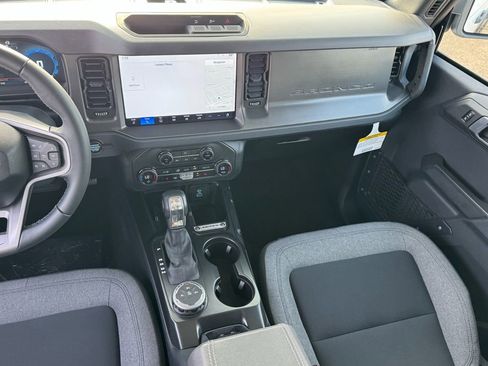 New 2025 Ford Bronco Big Bend image 10