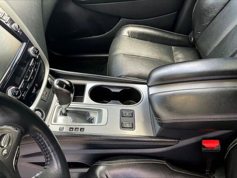 Used 2020 Nissan Murano SL w/ Moonroof Package AWD/4WD image 18