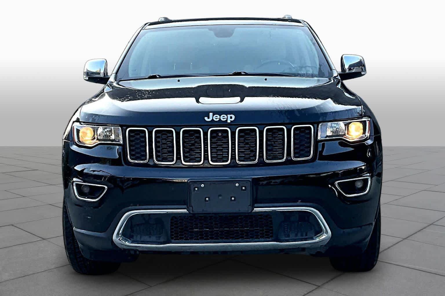 Used 2020 Jeep Grand Cherokee Limited w/ Luxury Group II RWD image 3
