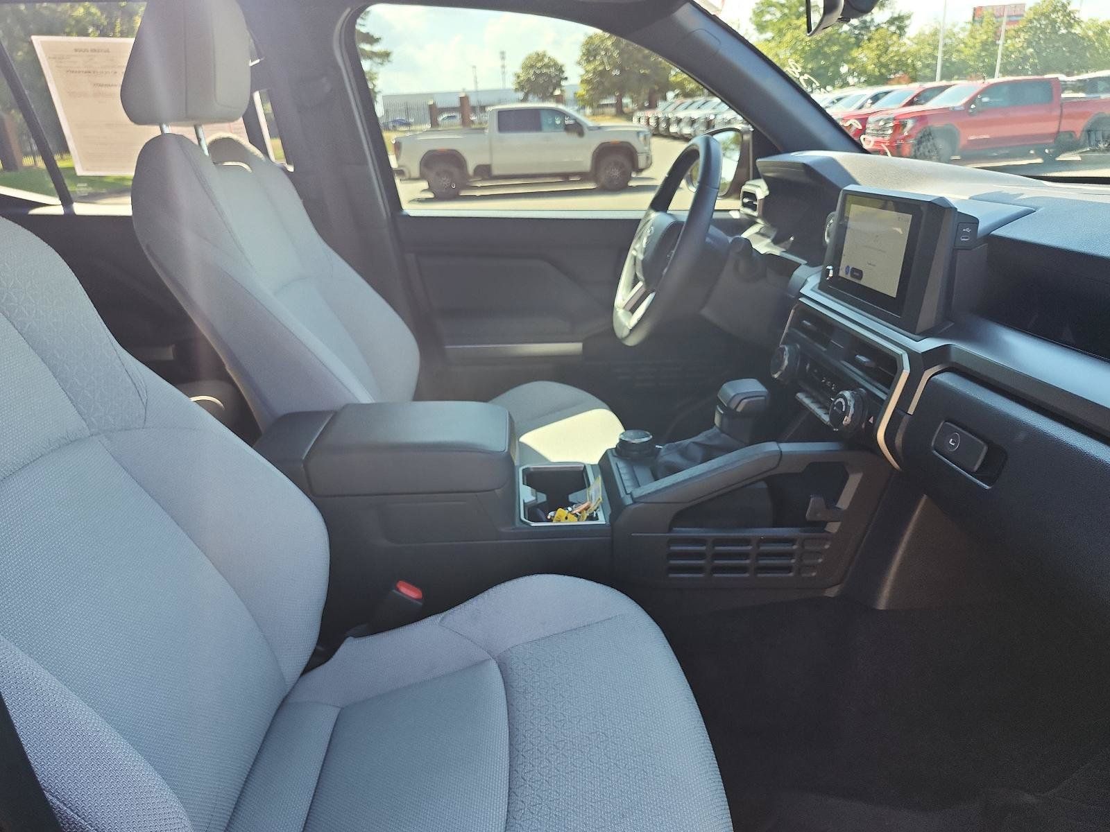 Used 2026 Toyota 4Runner SR5 AWD/4WD image 8