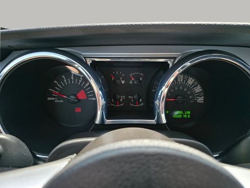 Used 2008 Ford Mustang GT Premium RWD image 7