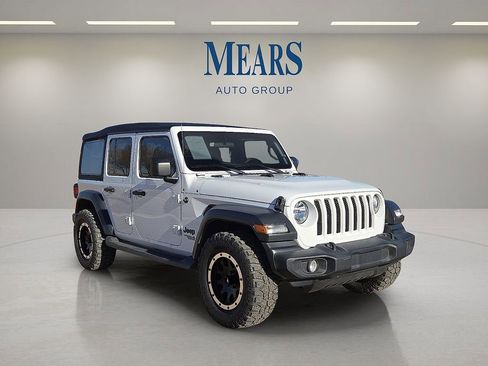 Used 2021 Jeep Wrangler Unlimited Sport image 7