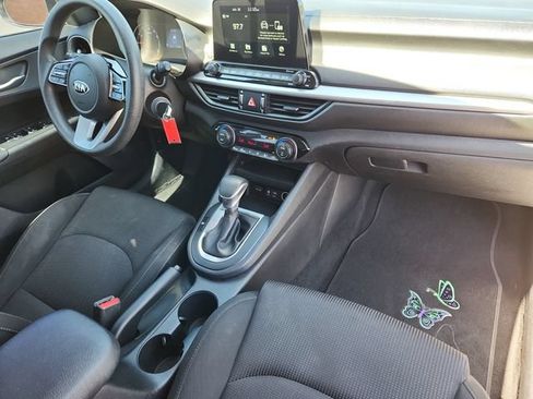 Used 2019 Kia Forte LXS FWD image 21