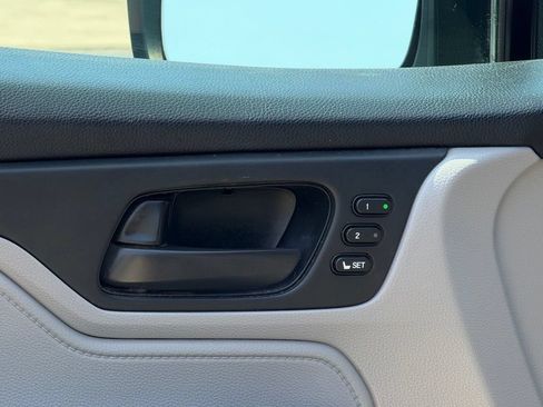 Used 2019 Honda Odyssey EX-L image 14