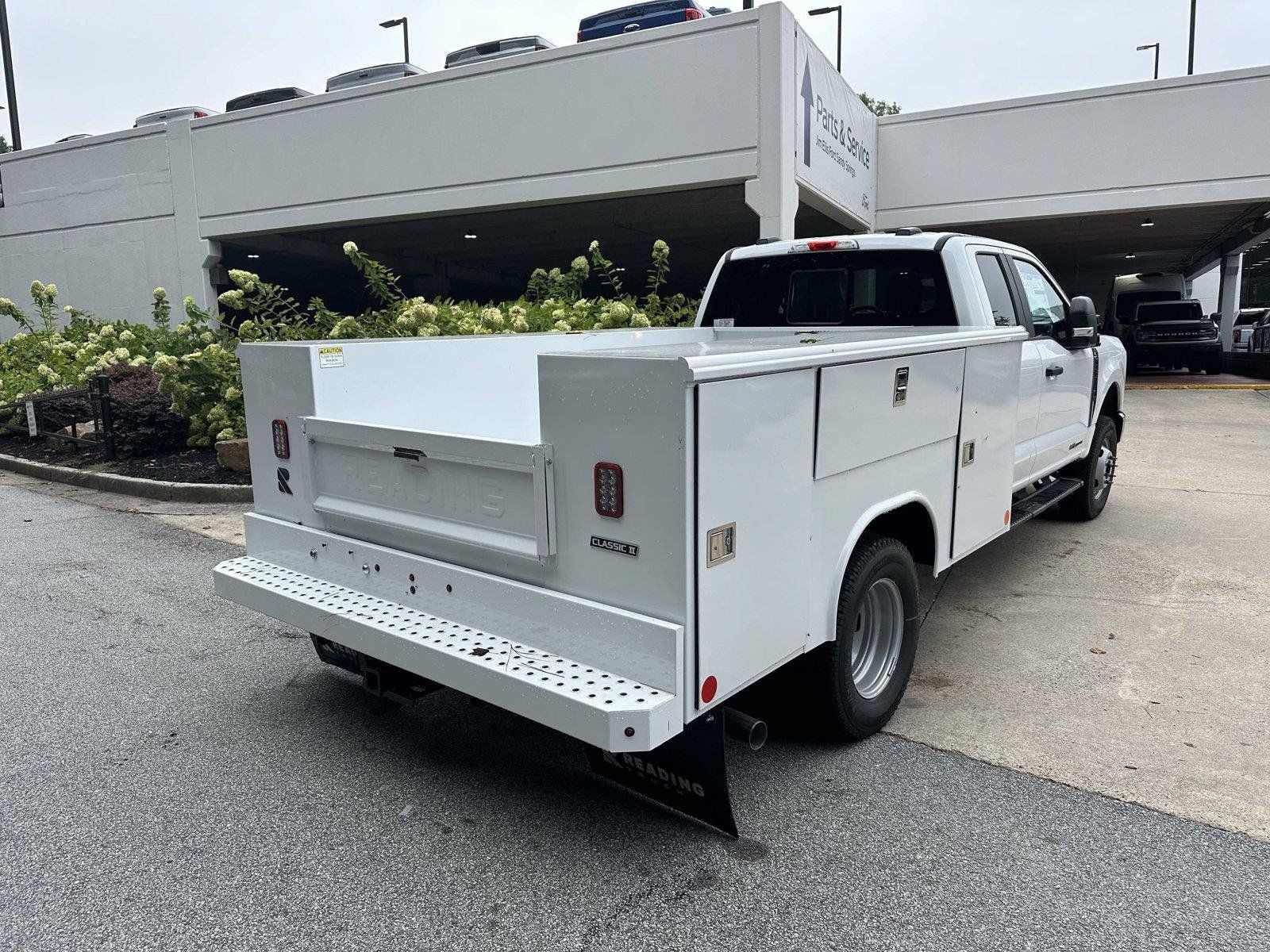 New 2025 Ford F350 XL w/ XL Chrome Package AWD/4WD image 7