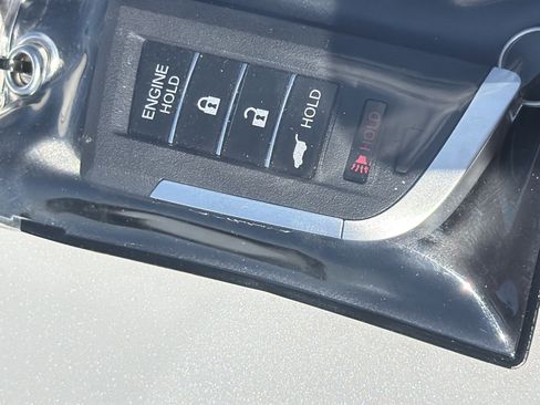 Certified 2026 Acura MDX FWD w/ Technology Package image 37