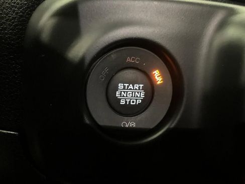 Used 2022 Jeep Wrangler Unlimited Sport image 21