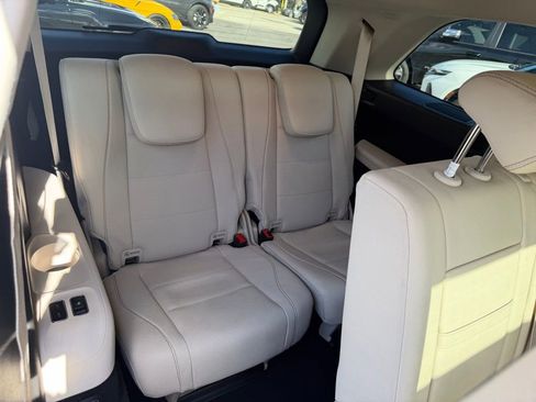 Used 2022 Mercedes-Benz GLS 450 4MATIC image 34