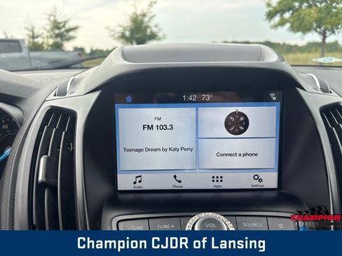 Used 2019 Ford Escape SE FWD image 19