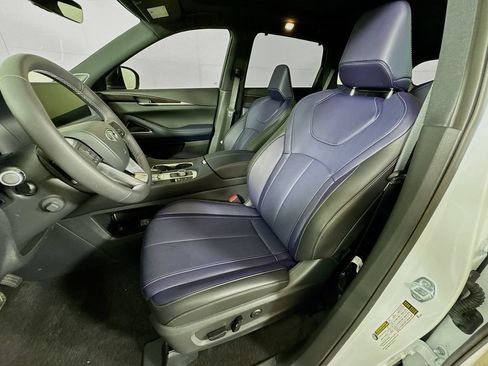 Certified 2026 INFINITI QX60 Sport w/ Dark Cargo Package AWD/4WD image 28