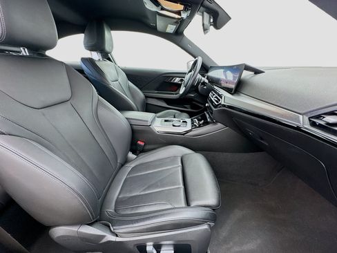 Used 2023 BMW 230i Coupe w/ Convenience Package RWD image 18