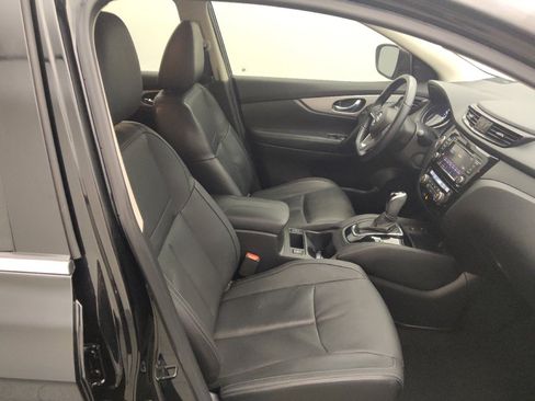 Used 2020 Nissan Rogue Sport SL FWD image 21