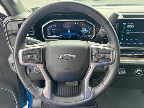 Used 2022 Chevrolet Silverado 1500 RST AWD/4WD image 23
