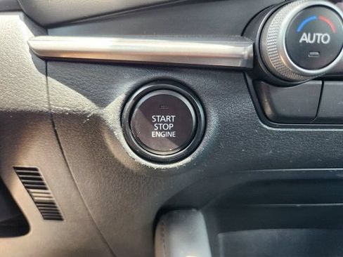 Used 2025 MAZDA MAZDA3 s Sport FWD image 20