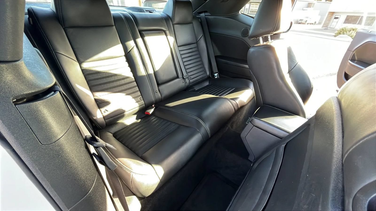 Used 2013 Dodge Challenger SXT RWD image 19