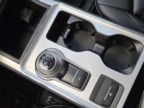 Used 2022 Ford Edge SEL w/ Convenience Package image 17