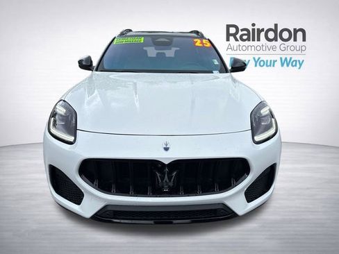 Used 2025 Maserati Grecale Modena AWD/4WD image 2