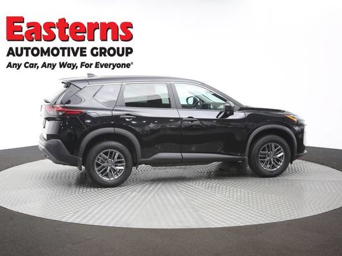 Used 2023 Nissan Rogue S AWD/4WD image 38