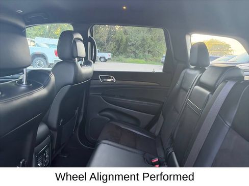 Used 2021 Jeep Grand Cherokee Laredo X AWD/4WD image 11