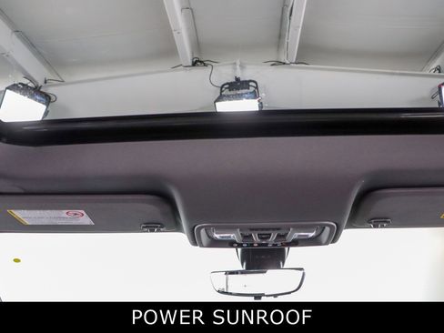 Used 2022 GMC Sierra 2500 Denali w/ Denali Ultimate Package image 22