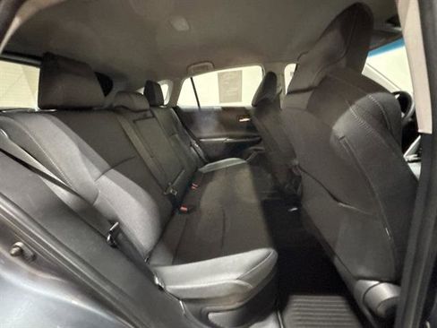 Used 2023 Toyota Venza LE image 22