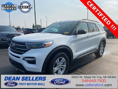 Certified 2022 Ford Explorer XLT w/ Equipment Group 202A