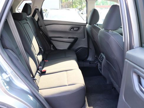 Used 2024 Nissan Rogue S AWD/4WD image 12